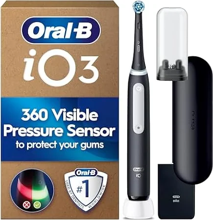 Oral-B iO 3 Matt Black Ultimate Clean Electric Toothbrush, 1 Refill Holder, 1 Charger Pouch, 1 Travel Case, Designed by Braun, Packaging May Vary